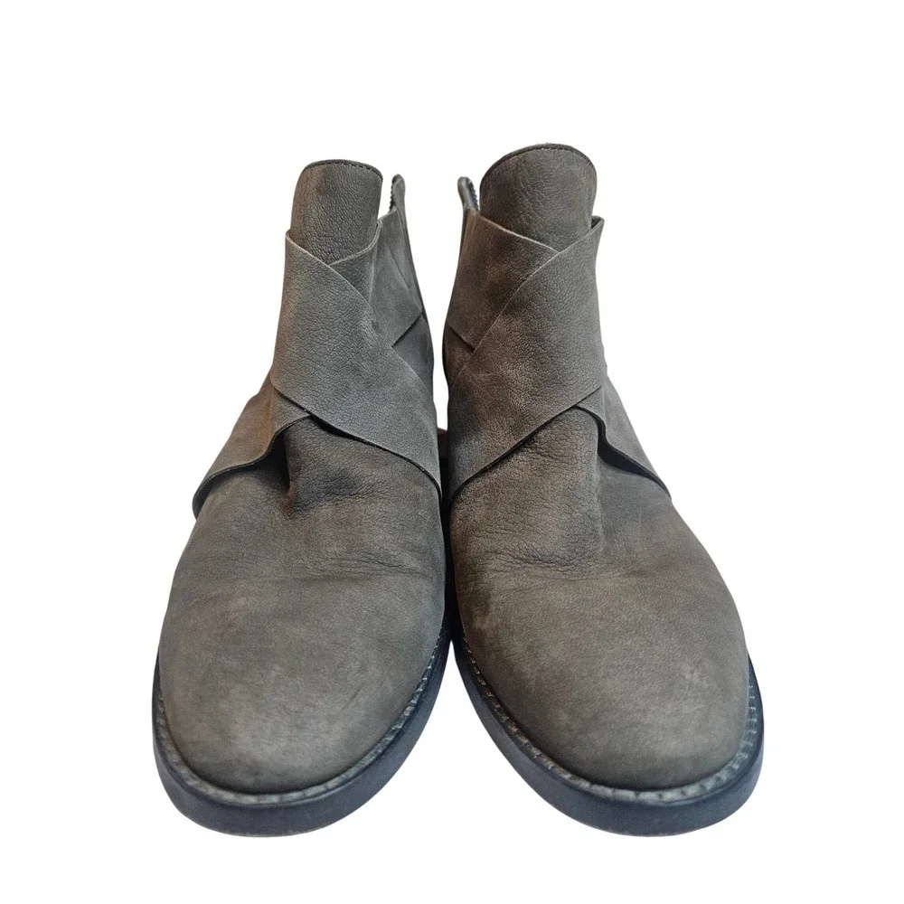 Eileen Fisher Gray‎ Nubuck Leather Crisscross Ankle Booties Boots US 8.5